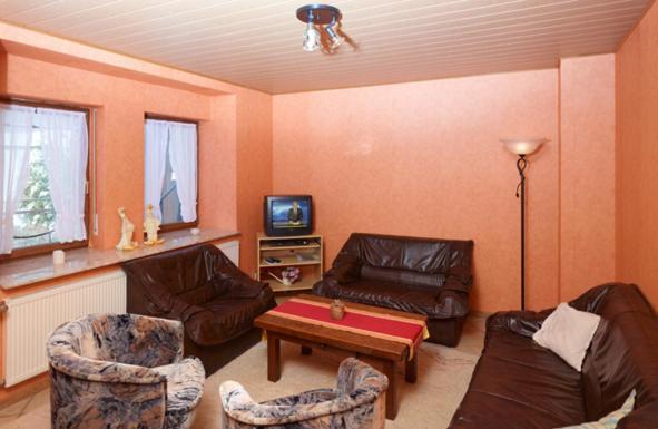 Landgasthof zum Siebenbachtal Strotzbüsch Zimmer foto